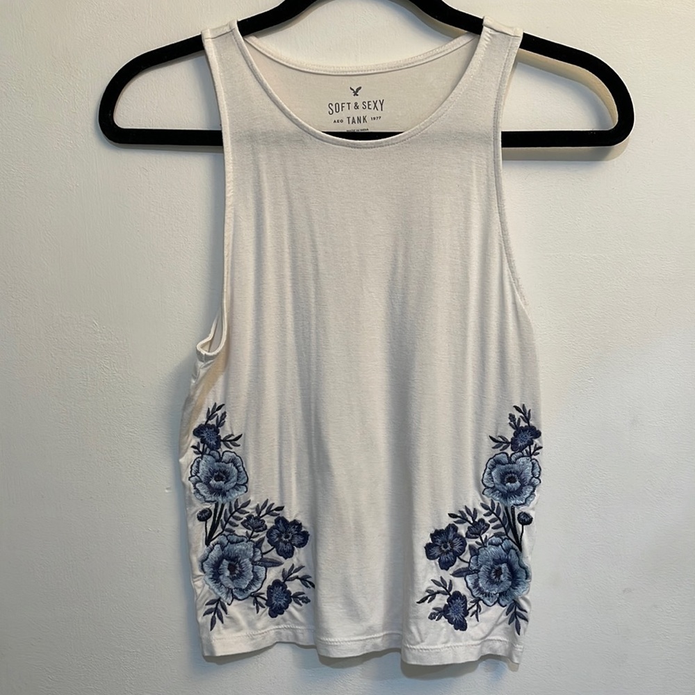 Cute white embroidered tank top!